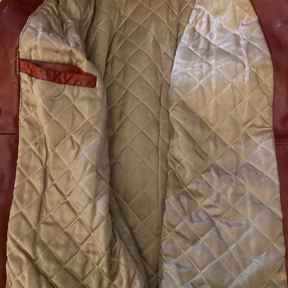 Vintage Genuine leather jacket. - Picture 2 of 8